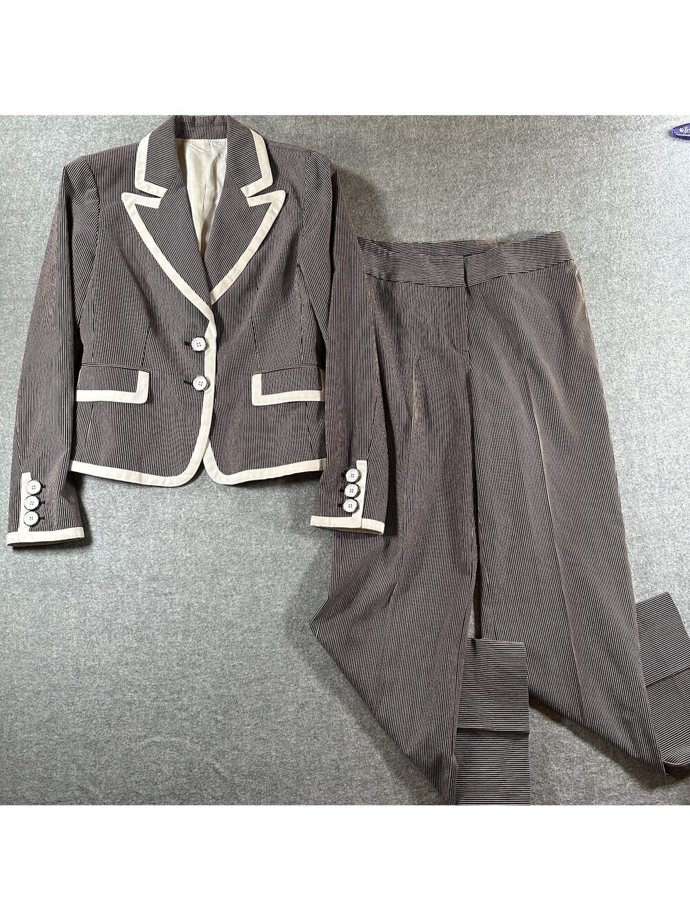 Nine West Women's Brown White Striped 2-Piece Pant Suit Blazer & Pants 2